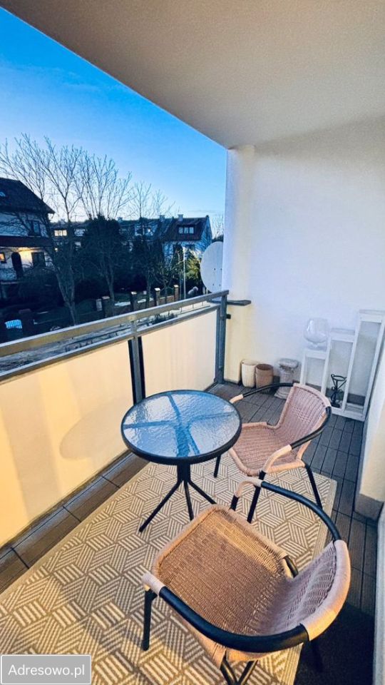 Mieszkanie 3-pokojowe Gdynia Dąbrowa, ul. Lubczykowa. Zdjęcie 9