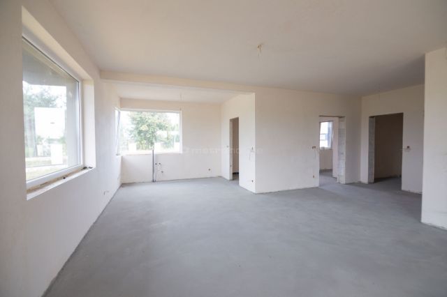 dom wolnostojący, 6 pokoi Płocochowo. Zdjęcie 7