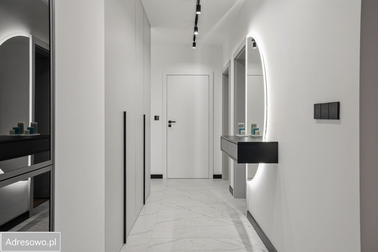 Mieszkanie 3-pokojowe Święta Katarzyna, ul. Kasztanowa. Zdjęcie 11