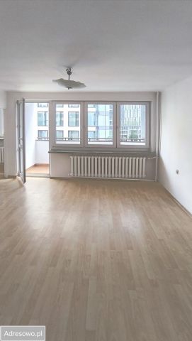 Mieszkanie 3-pokojowe Warszawa Śródmieście. Zdjęcie 1
