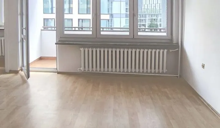 Mieszkanie 3-pokojowe Warszawa Śródmieście