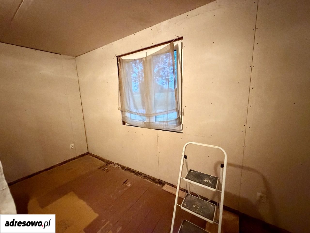 dom wolnostojący, 4 pokoje Książnice Wielkie. Zdjęcie 10