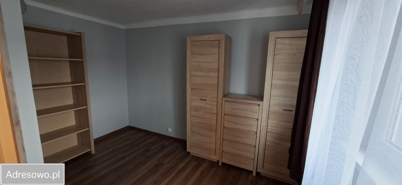 Mieszkanie 3-pokojowe Katowice os. Tysiąclecia, ul. Tysiąclecia. Zdjęcie 4