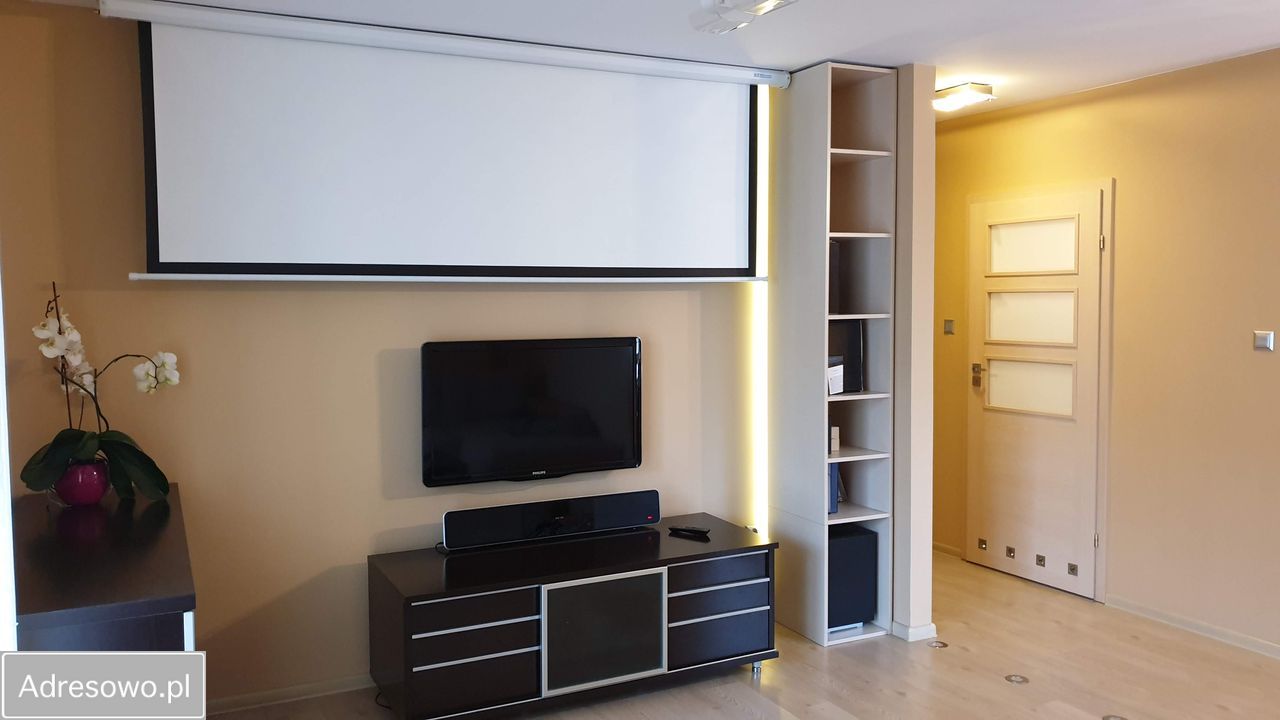 Mieszkanie 2-pokojowe Katowice Zawodzie, ul. Bohaterów Monte Cassino. Zdjęcie 1