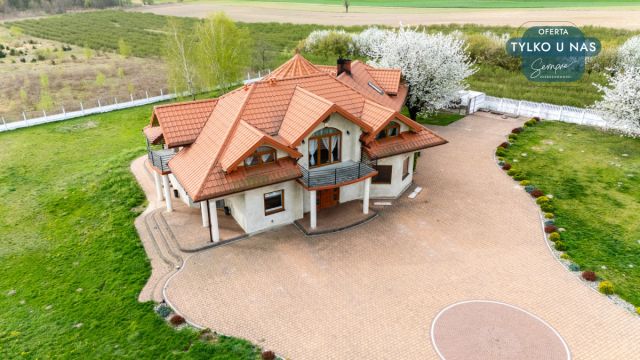 dom wolnostojący, 6 pokoi Nowostawy Górne. Zdjęcie 2