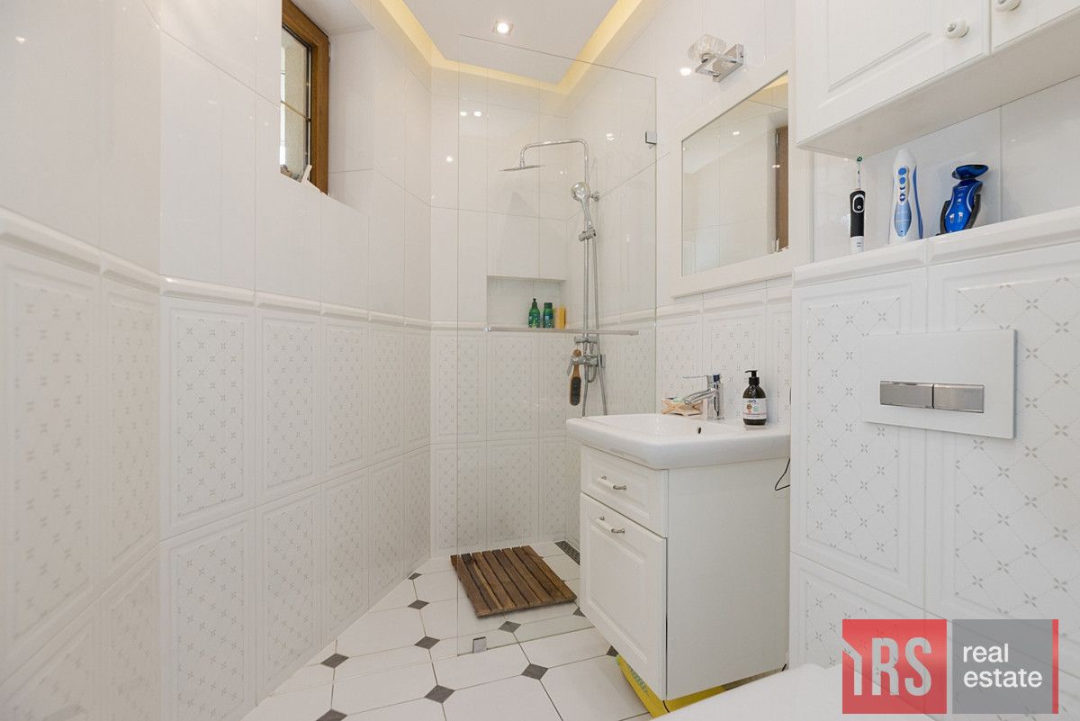 bliźniak, 5 pokoi Izabelin. Zdjęcie 17