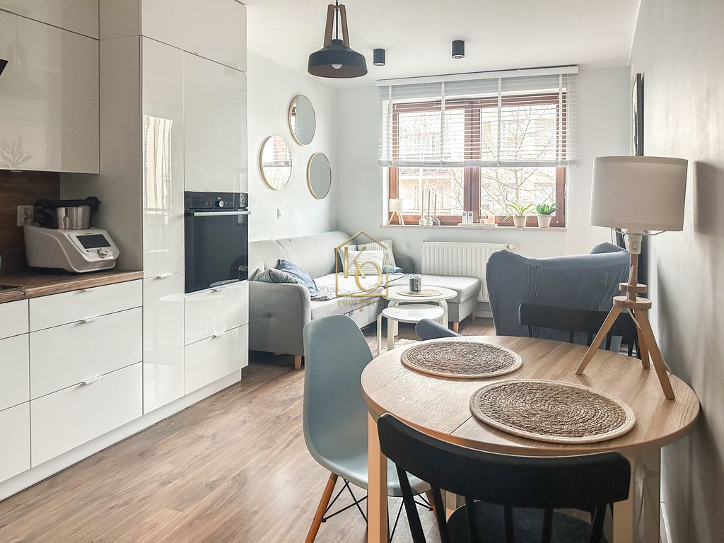 Mieszkanie 4-pokojowe Wrocław Jagodno, ul. Antonia Vivaldiego. Zdjęcie 2