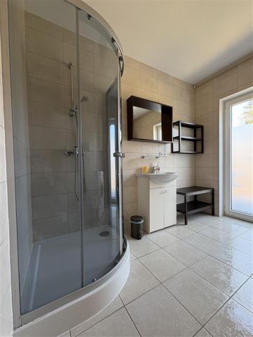 Mieszkanie 4-pokojowe Karpacz, ul. Komuny Paryskiej. Zdjęcie 9