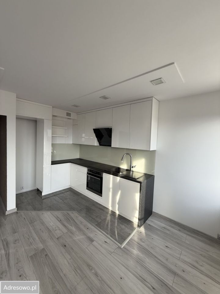 Mieszkanie 3-pokojowe Pabianice, ul. Rypułtowicka. Zdjęcie 4