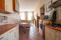 Mieszkanie 3-pokojowe Łódź Śródmieście. Zdjęcie 3