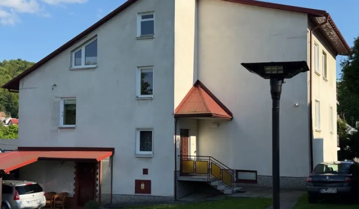 dom wolnostojący, 9 pokoi Iwonicz-Zdrój Zdrój, ul. Winiarska
