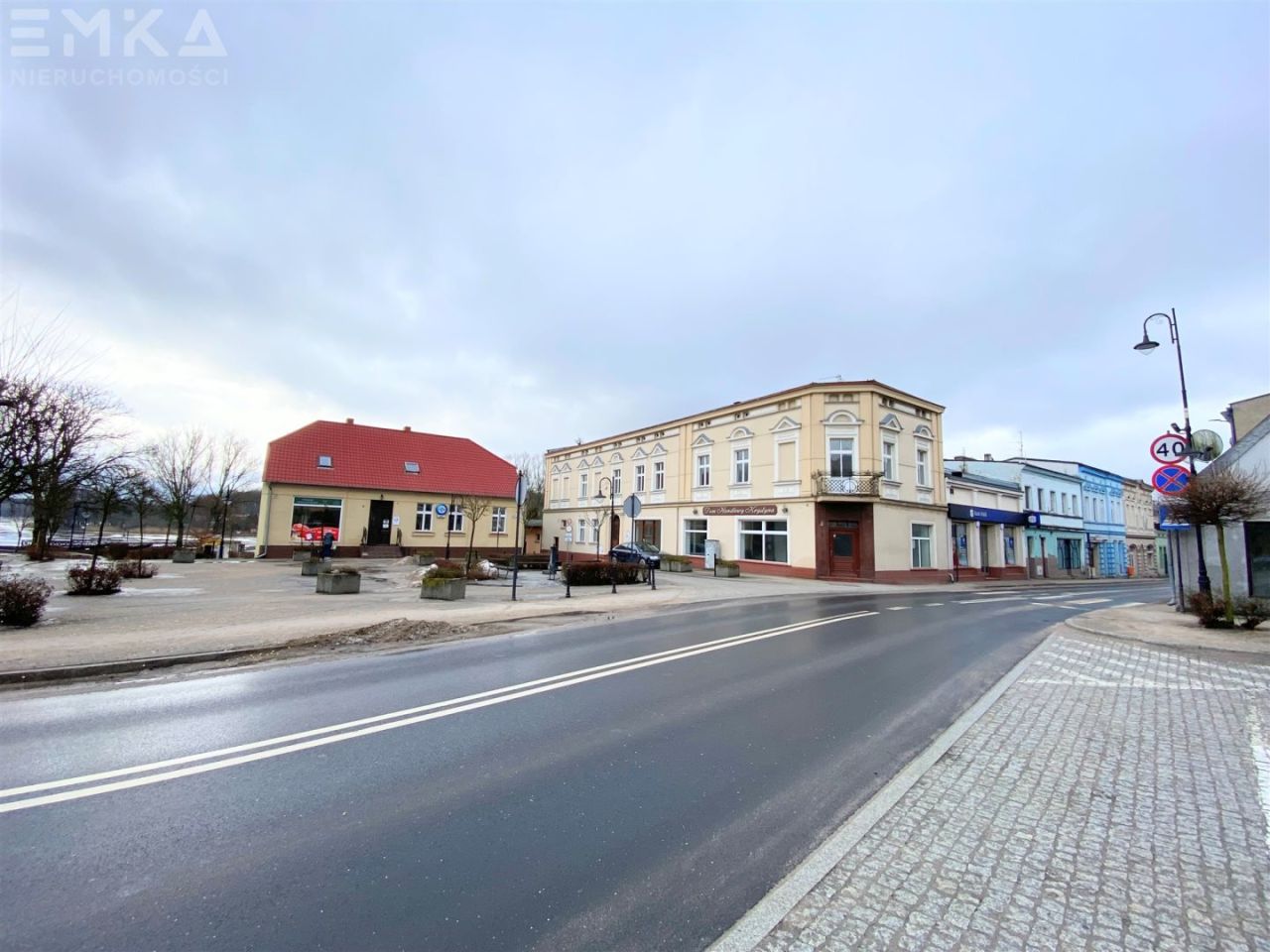 kamienica, 10 pokoi Więcbork, ul. Plac Jana Pawła II. Zdjęcie 36