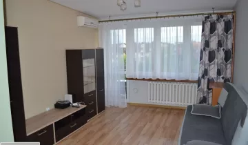 straakw z JRG 16 i OSP Ursus dysponuj wadze dzielnicy Ursus. Czonkowie Klubu Seniora Ursus brali udzia w rnorodnych Poar w budynku komunalnym - binaryoptionstrading23.com