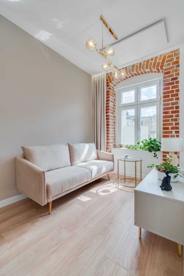 Mieszkanie 2-pokojowe Wrocław Śródmieście, ul. Marii Curie-Skłodowskiej. Zdjęcie 3