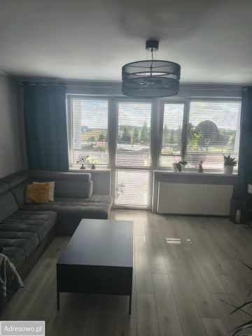 Mieszkanie 3-pokojowe Kamierowskie Piece, ul. Słoneczna. Zdjęcie 1