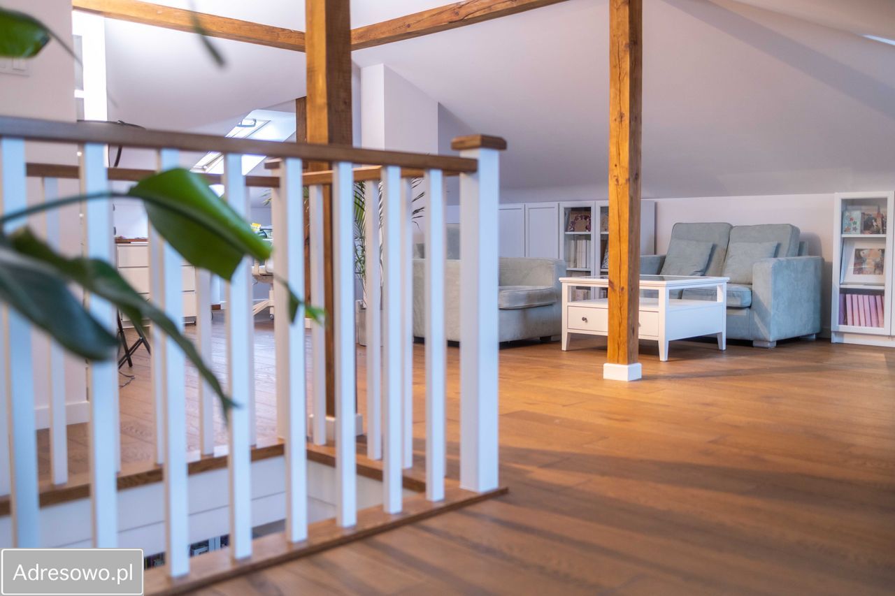 dom szeregowy, 5 pokoi Warszawa Wawer. Zdjęcie 10