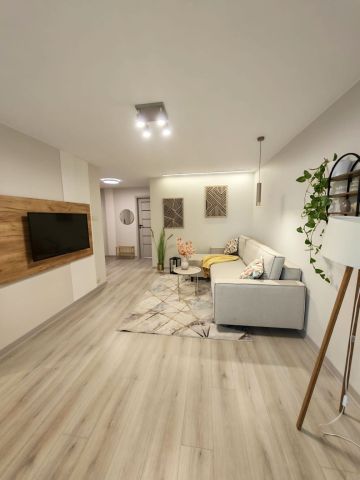 Mieszkanie 3-pokojowe Lubin Przylesie, ul. Krucza. Zdjęcie 1