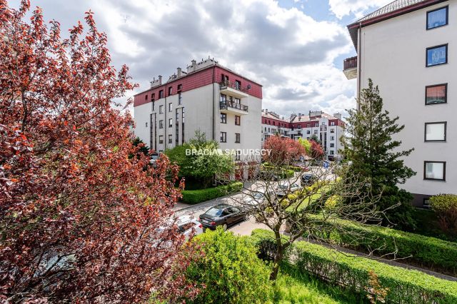 Mieszkanie 3-pokojowe Kraków Bronowice, ul. Eljasza Walerego Radzikowskiego. Zdjęcie 26