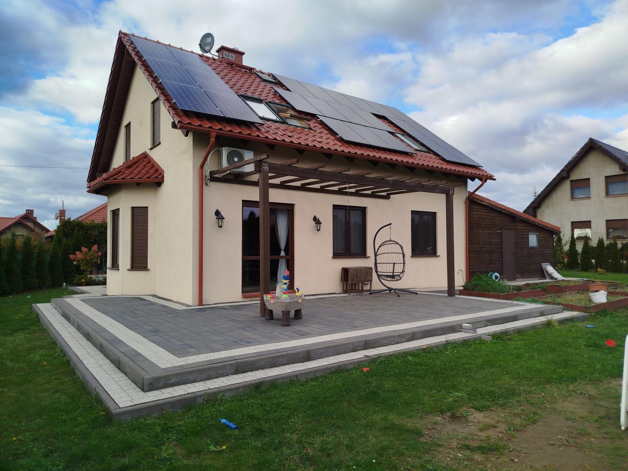 dom wolnostojący, 4 pokoje Modła, Letnia