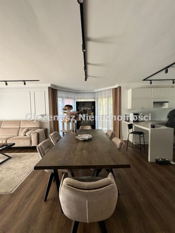 dom wolnostojący, 5 pokoi Niemcz. Zdjęcie 2