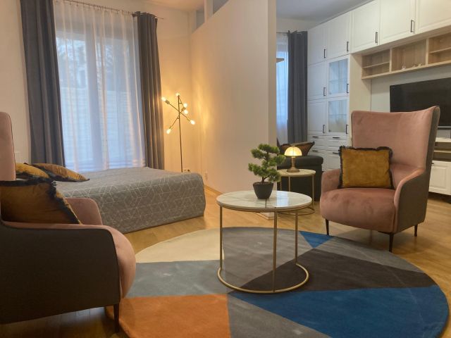 Mieszkanie 2-pokojowe Warszawa Wilanów, ul. Sarmacka. Zdjęcie 1