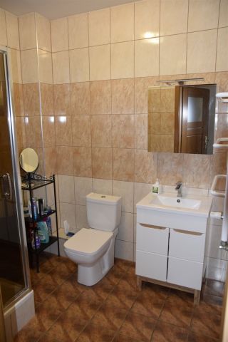 dom wolnostojący, 4 pokoje Lubochnia. Zdjęcie 16