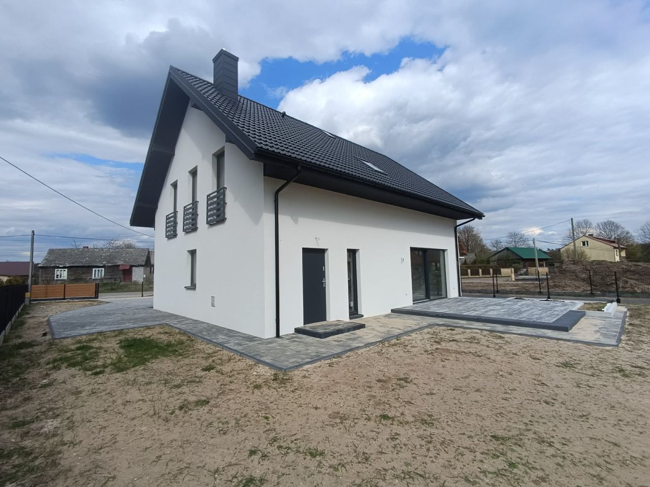 dom wolnostojący, 3 pokoje Radomice Lipa, ul. Główna. Zdjęcie 7