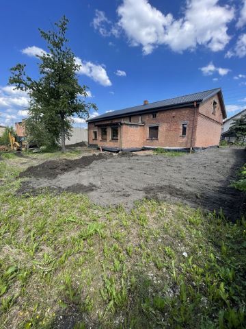 dom wolnostojący Tarnowskie Góry Bobrowniki, ul. Michała Wolskiego. Zdjęcie 1