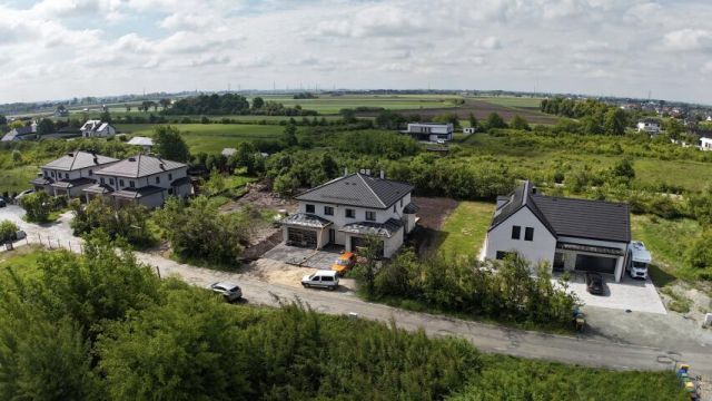 bliźniak, 5 pokoi Żerniki Wrocławskie, ul. Lipowa. Zdjęcie 1