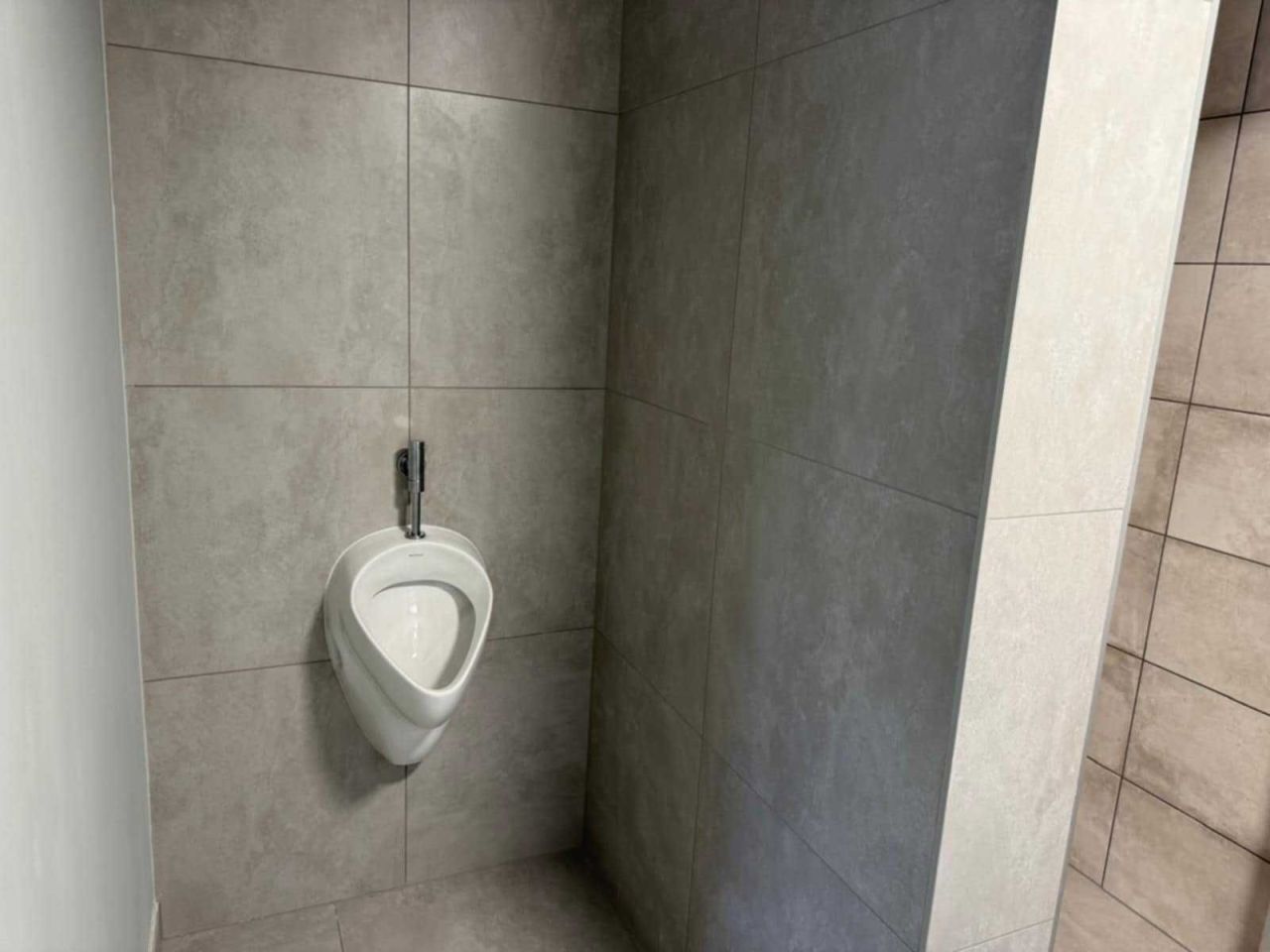 Hala/magazyn Brzeg Dolny. Zdjęcie 4