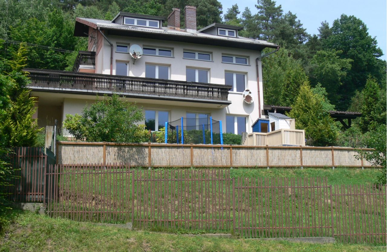 dom wolnostojący, 10 pokoi Zarzecze Pod Małą Tresną, ul. Widokowa. Zdjęcie 4
