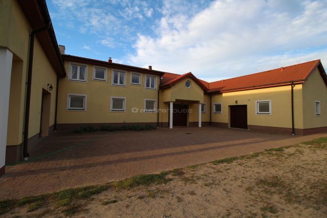 dom wolnostojący, 12 pokoi Przepitki. Zdjęcie 13