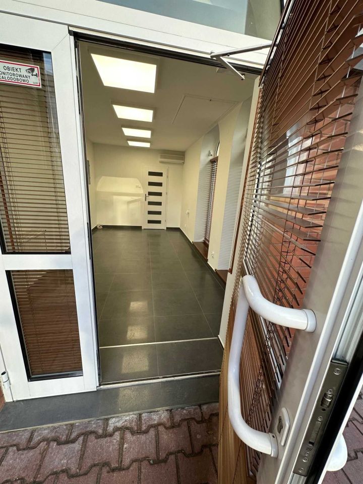Lokal Warszawa Gocław, ul. Władysława Umińskiego. Zdjęcie 2