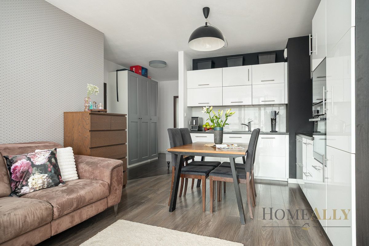 Mieszkanie 3-pokojowe Warszawa Wola, ul. Jana Kazimierza. Zdjęcie 1