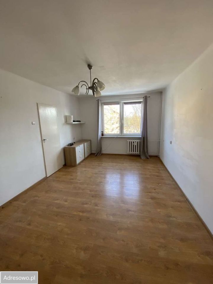 Mieszkanie 1-pokojowe Tomaszów Mazowiecki, ul. Bartosza Głowackiego. Zdjęcie 3