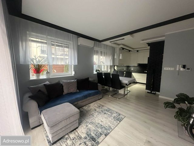 Mieszkanie 3-pokojowe Nowa Wola, ul. Ignacego Krasickiego. Zdjęcie 1