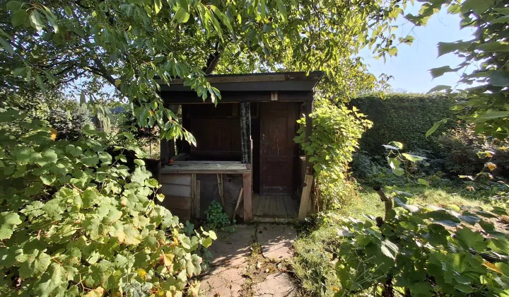 Działka rod Bielsko-Biała Wapienica, ul. Działkowców