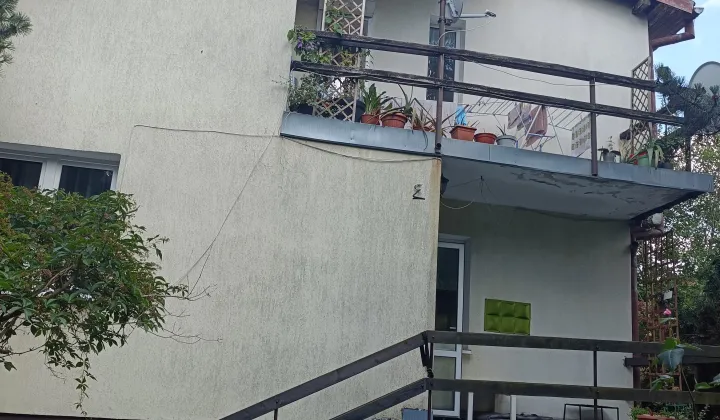 dom wolnostojący, 4 pokoje Wałbrzych Biały Kamień, ul. Krzysztofa Kamila Baczyńskiego