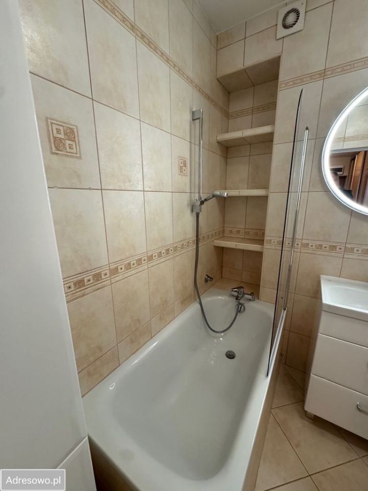 Mieszkanie 3-pokojowe Warszawa Wesoła, ul. Warszawska. Zdjęcie 4