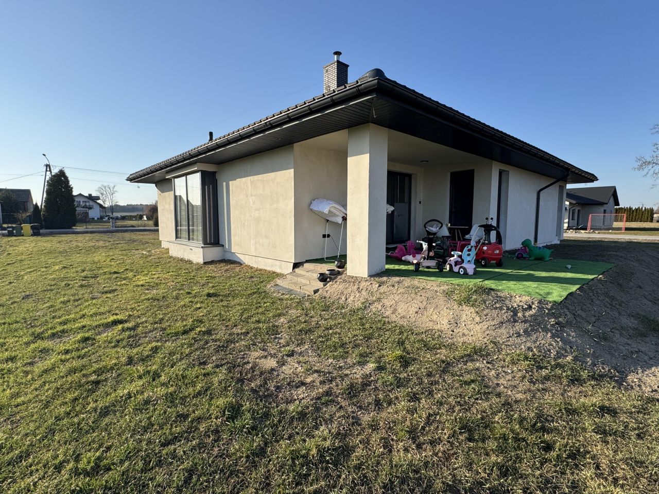 dom wolnostojący, 3 pokoje Komorów. Zdjęcie 6