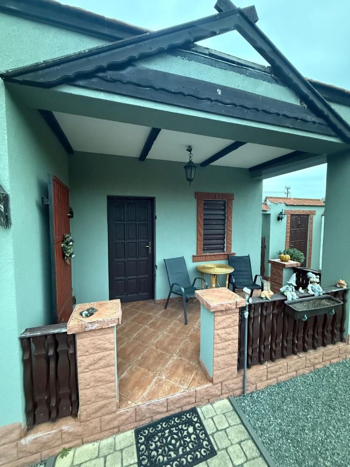 dom letniskowy Chorzów. Zdjęcie 7