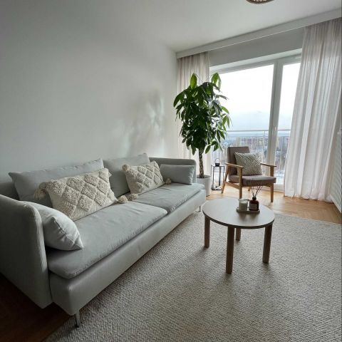 Mieszkanie 3-pokojowe Starachowice, ul. Witolda Lutosławskiego. Zdjęcie 1