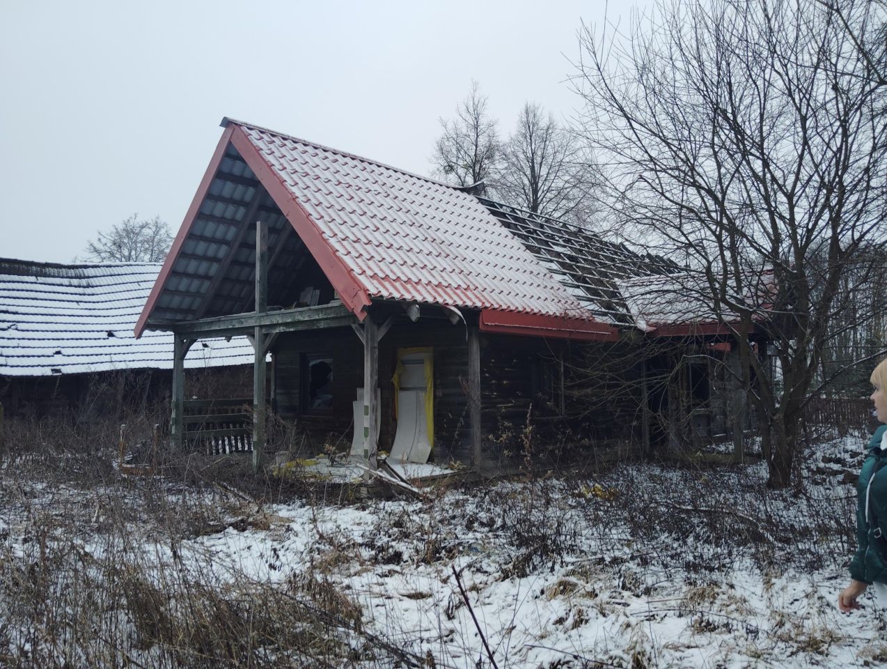 dom wolnostojący, 4 pokoje Ostrów Północny. Zdjęcie 2
