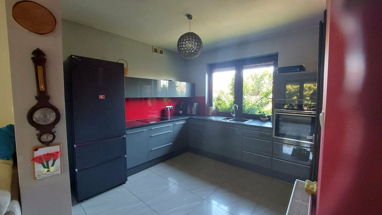 dom wolnostojący, 3 pokoje Jabłonna Zacisze, ul. Wenecka. Zdjęcie 10