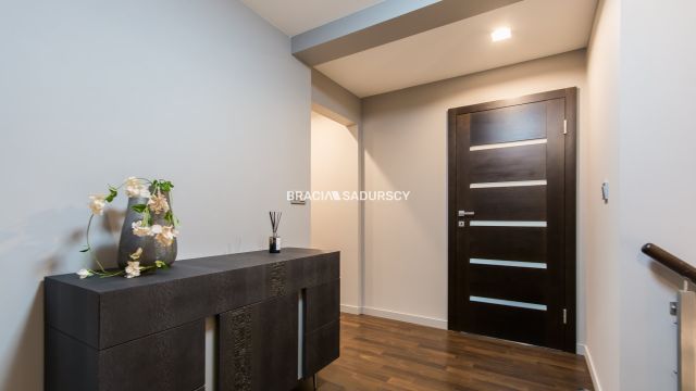 Mieszkanie 4-pokojowe Kraków Dębniki, ul. Kazimierza Pułaskiego. Zdjęcie 26