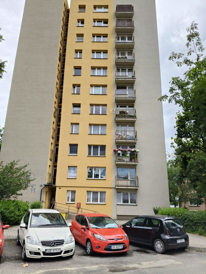Mieszkanie 3-pokojowe Katowice Brynów, ul. Wincentego Pola. Zdjęcie 1