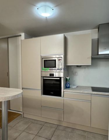 Mieszkanie 3-pokojowe Warszawa Śródmieście, ul. Dzika. Zdjęcie 3