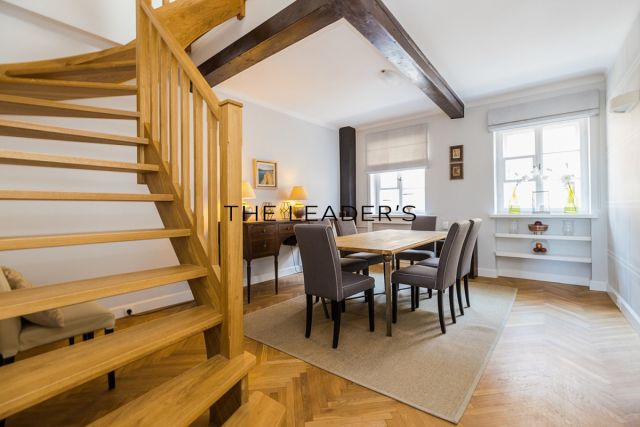 Mieszkanie 4-pokojowe Warszawa Śródmieście, ul. Świętojańska. Zdjęcie 1