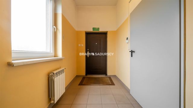dom wolnostojący, 5 pokoi Węgrzce Wielkie. Zdjęcie 34