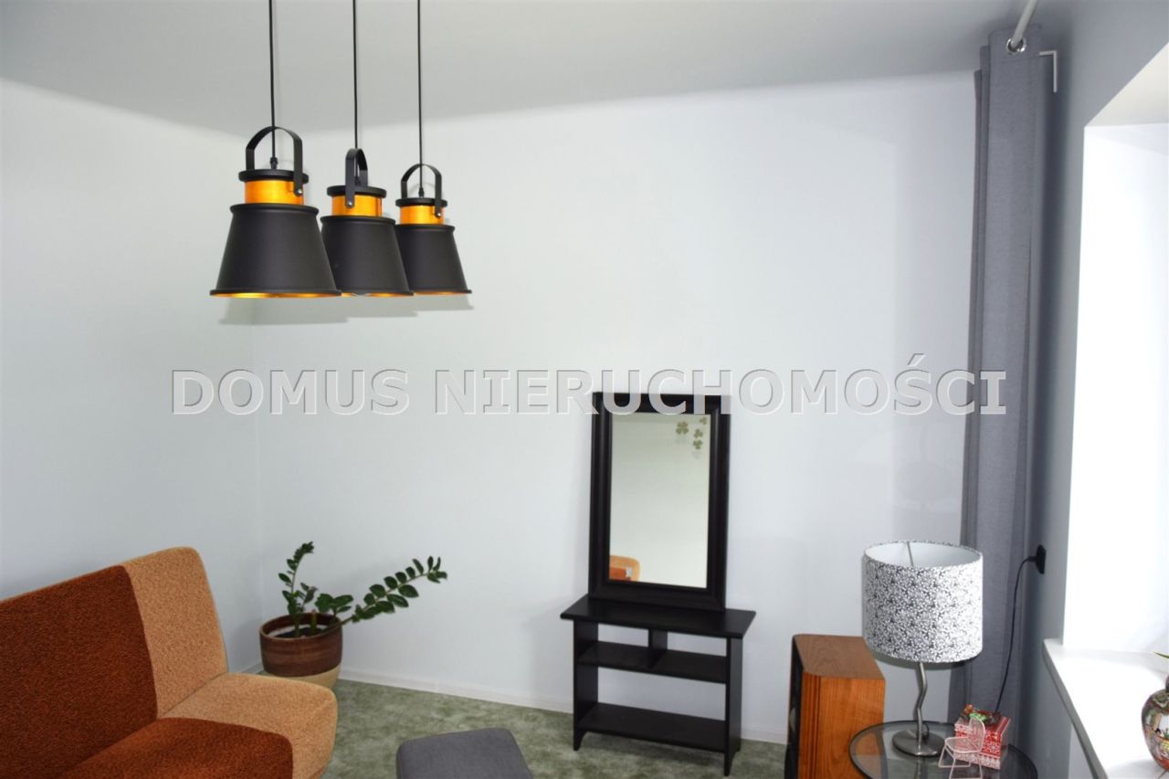 dom wolnostojący, 6 pokoi Koluszki. Zdjęcie 11